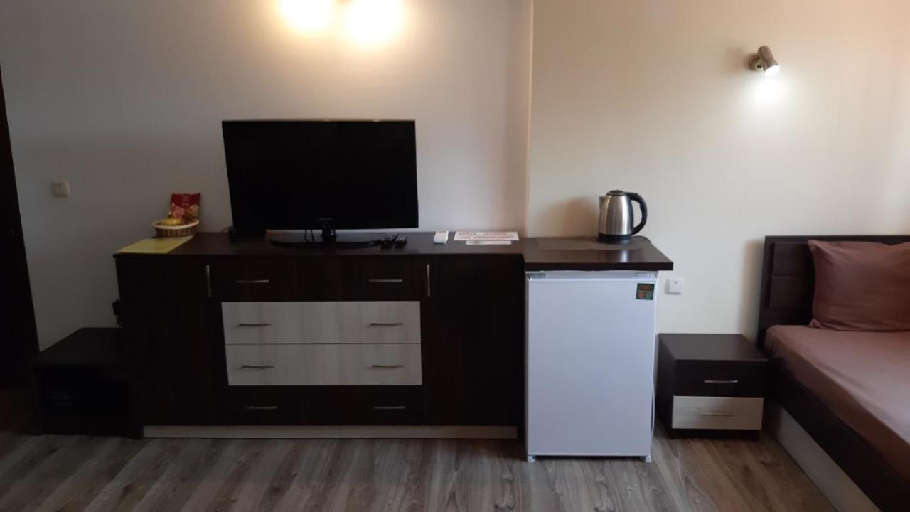 Guest House Bulgari Kazanlŭk المظهر الخارجي الصورة