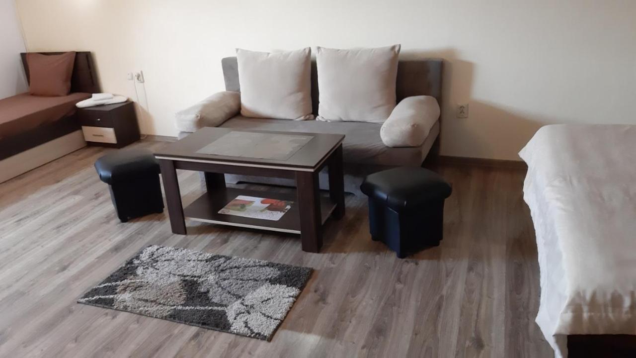 Guest House Bulgari Kazanlŭk المظهر الخارجي الصورة